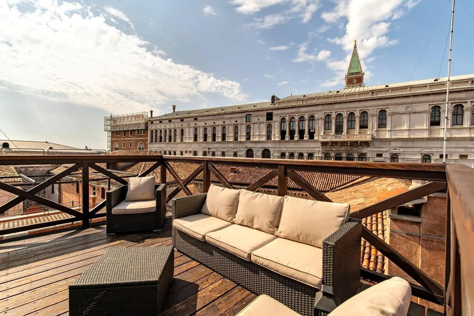 Comecasa 5 Min Walk From San Marco Apartment With Beautiful Roof Terrace Venedig Italien